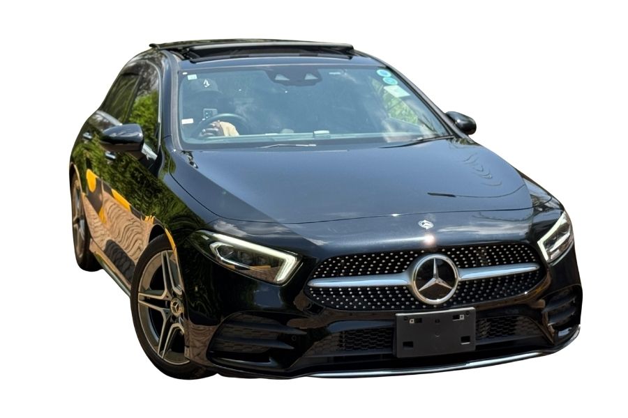 Mercedes Benz A180 1300cc petrol 2018
