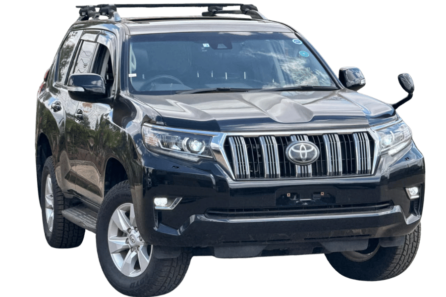 2018 Toyota Land Cruiser Diesel Black with Sunroof for Sale in Nairobi, Kenya